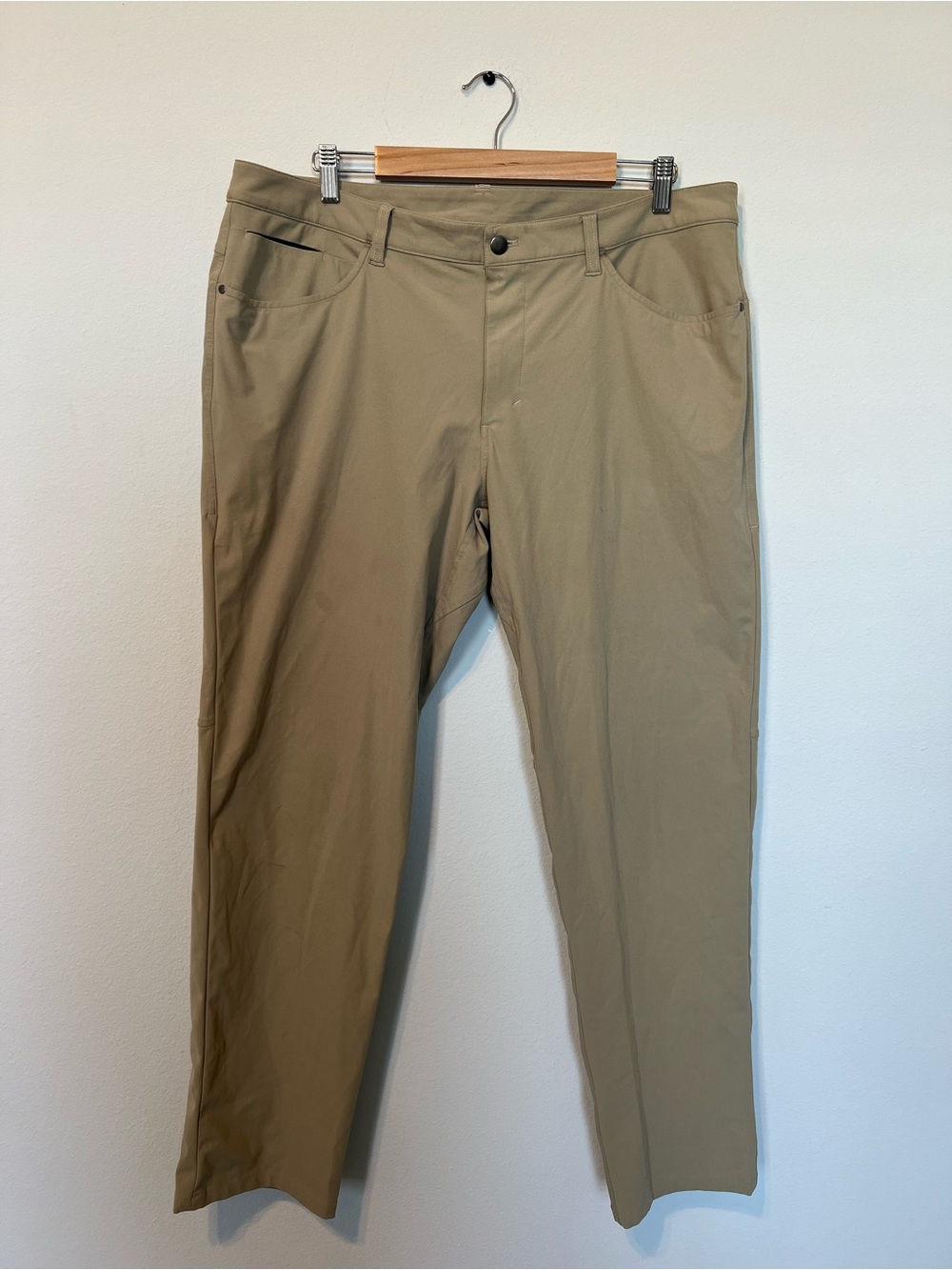 Lululemon ABC Pants 38
